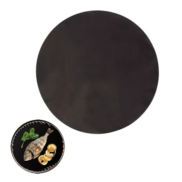 Standard round ptfe bbq grill mat 0.2mm thickness showcasing a non-stick circular profile with a grilled fish application.